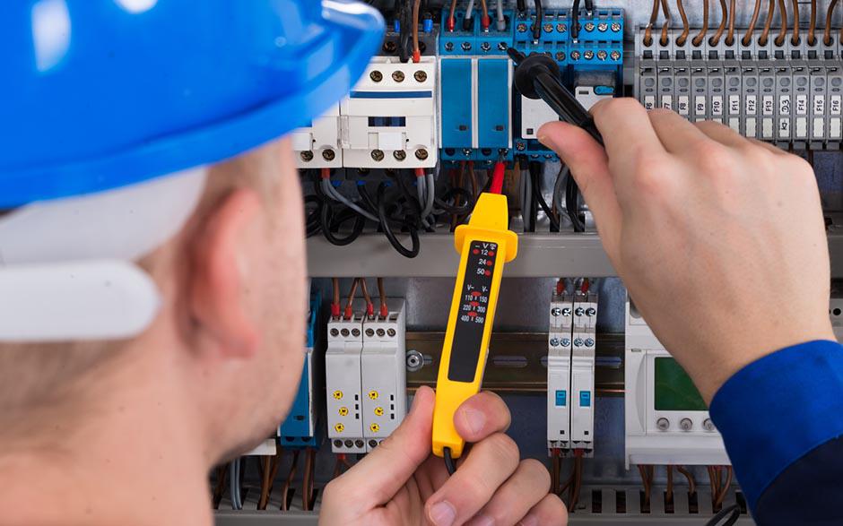 électricien dans le bâtiment Courcouronnes